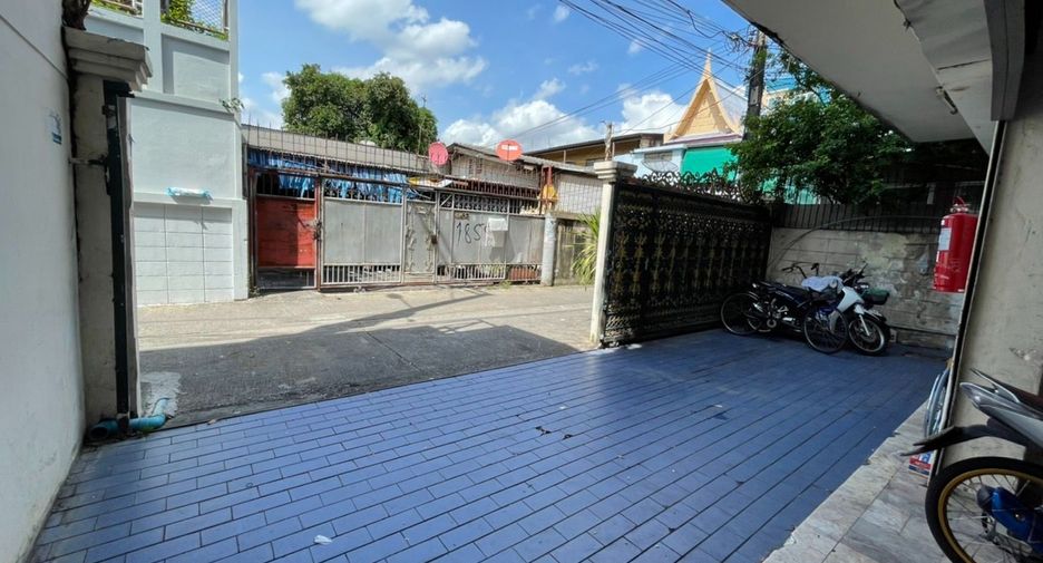 出售 公寓 独立屋 在 Phra Nakhon, 曼谷