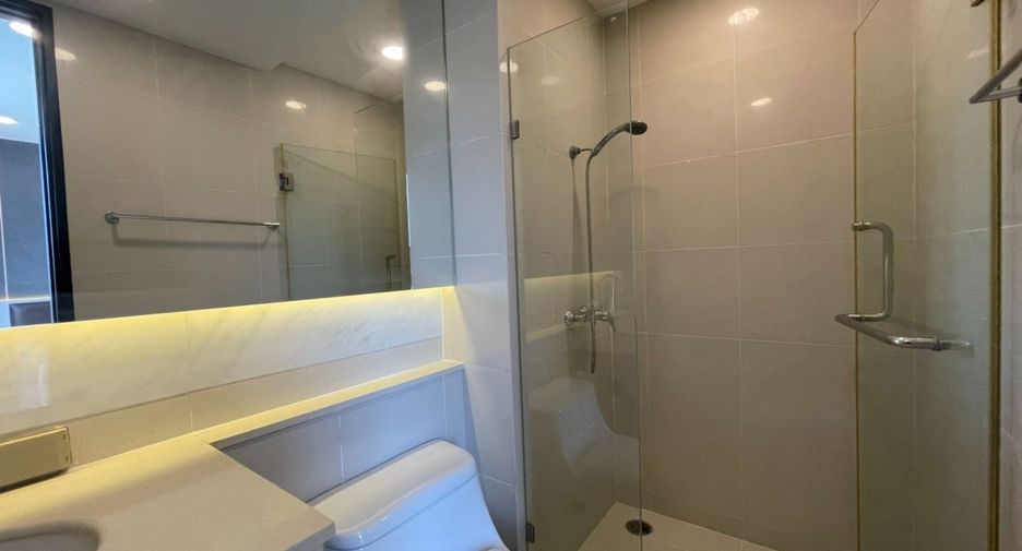 Wohnung zur Miete mit 3 Zimmer in Pathum Wan, Bangkok