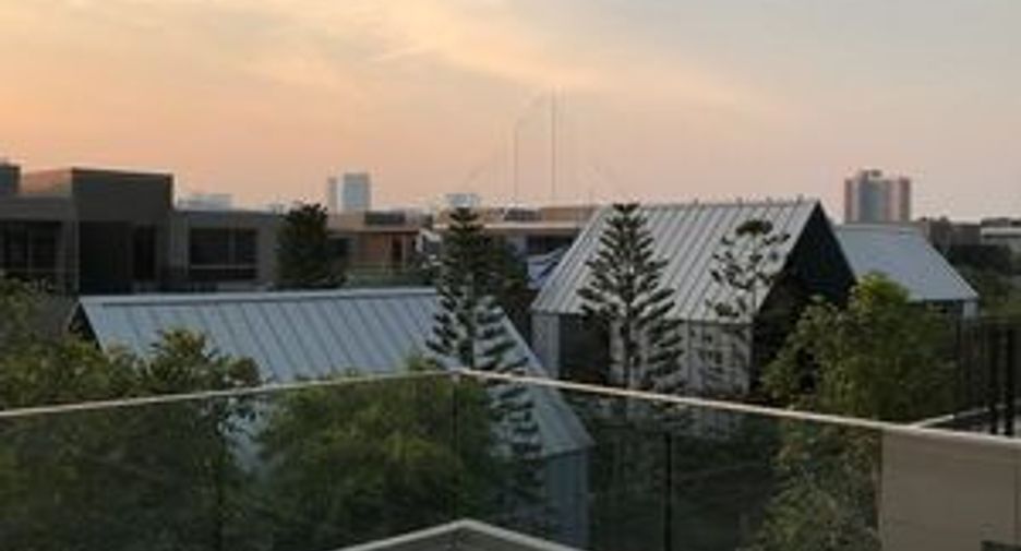 Haus zur Miete mit 5 Zimmer in Suan Luang, Bangkok