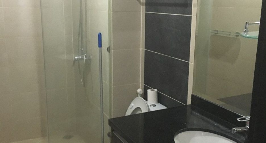 Wohnung zur Miete und zum Kauf mit 1 Zimmer in Bang Lamung, Chonburi