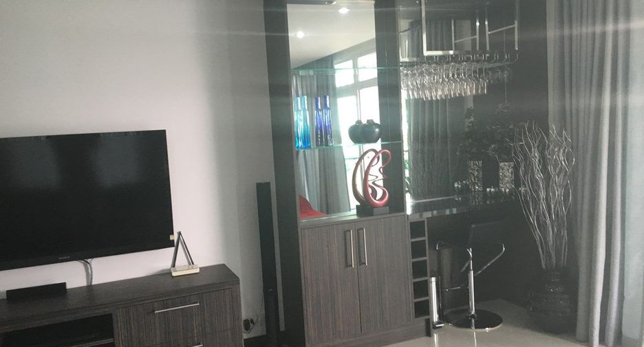Wohnung zur Miete und zum Kauf mit 1 Zimmer in Bang Lamung, Chonburi