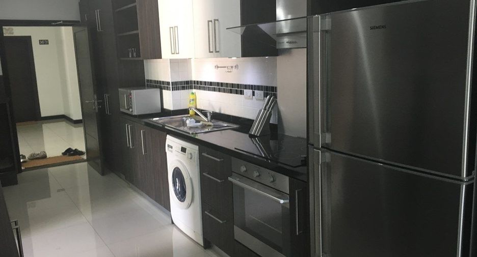 Wohnung zur Miete und zum Kauf mit 1 Zimmer in Bang Lamung, Chonburi