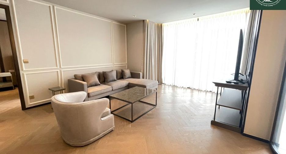 For rent 2 bed condo in Watthana, Bangkok