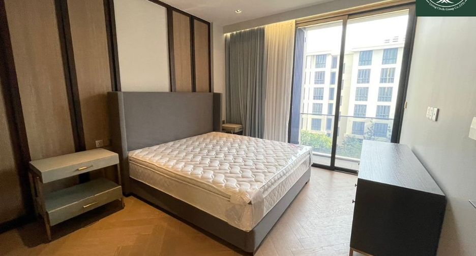 For rent 2 bed condo in Watthana, Bangkok