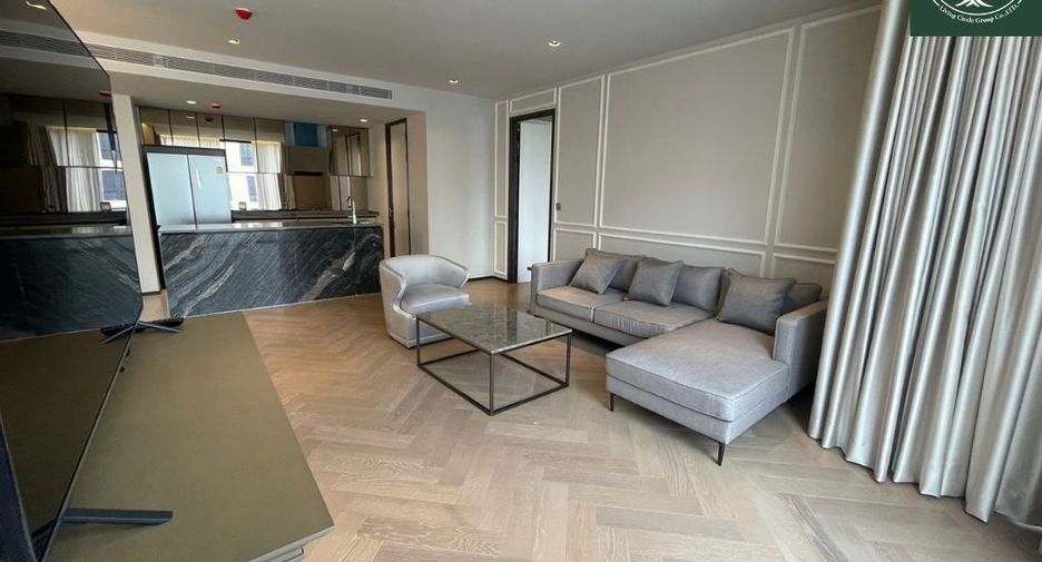 For rent 2 bed condo in Watthana, Bangkok