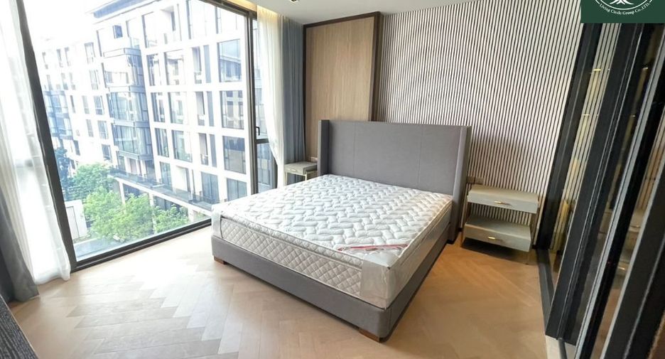For rent 2 bed condo in Watthana, Bangkok