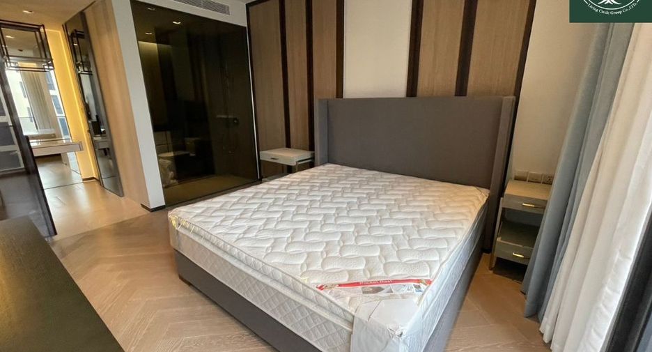 For rent 2 bed condo in Watthana, Bangkok