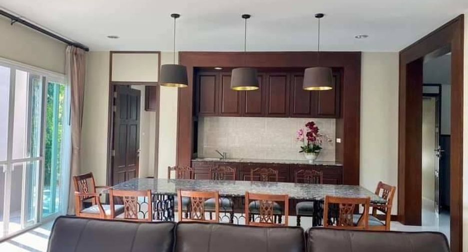 Haus zum Kauf mit 7 Zimmer in San Sai, Chiang Mai
