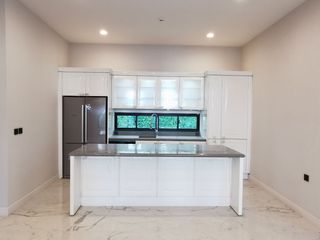 For sale 5 bedrooms house in Suan Luang, Bangkok