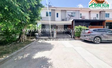 For sale 3 Beds townhouse in Lam Luk Ka, Pathum Thani
