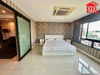 For sale 2 Beds condo in Lak Si, Bangkok