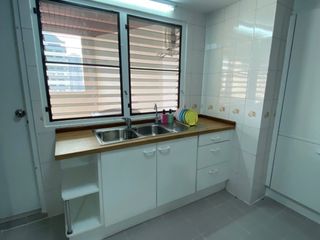 For rent 3 bed serviced apartment in Watthana, Bangkok