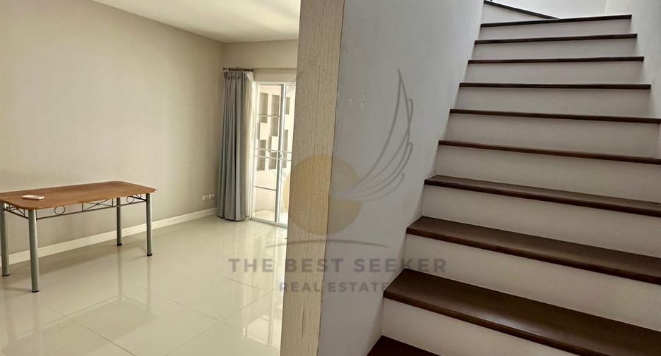 For rent and for sale 3 bed townhouse in Lak Si, Bangkok