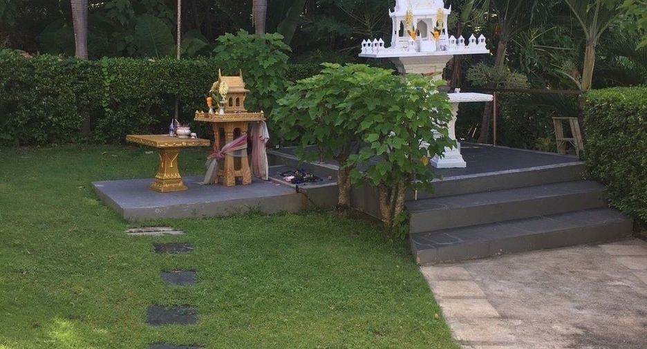 For rent 36 bed hotel in Mueang Phuket, Phuket