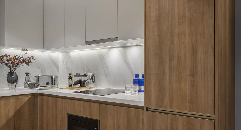 For sale 2 Beds condo in Khlong Toei, Bangkok