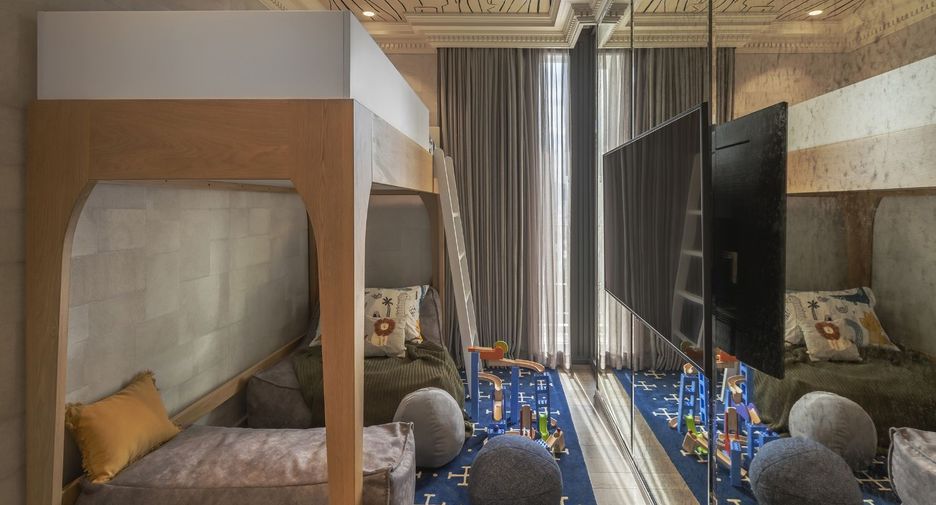 For sale 2 Beds condo in Khlong Toei, Bangkok