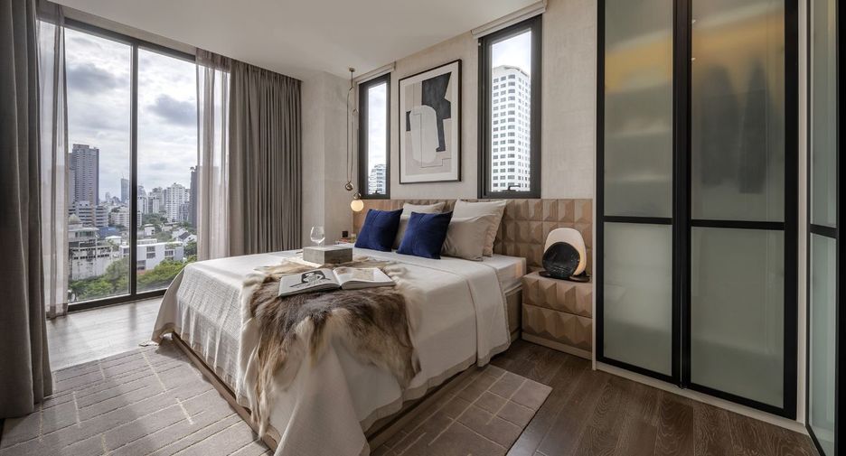 For sale 2 Beds condo in Khlong Toei, Bangkok