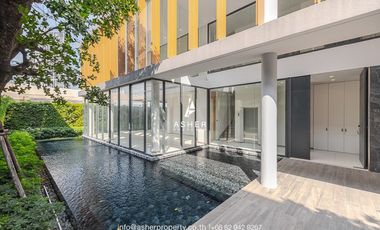 For sale 5 bedrooms house in Huai Khwang, Bangkok