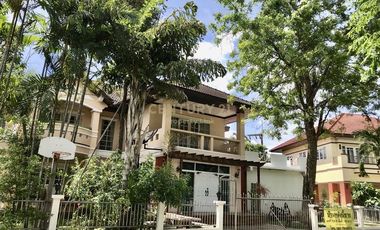 出售 公寓 独立屋 在 Mueang Pathum Thani, Pathum Thani