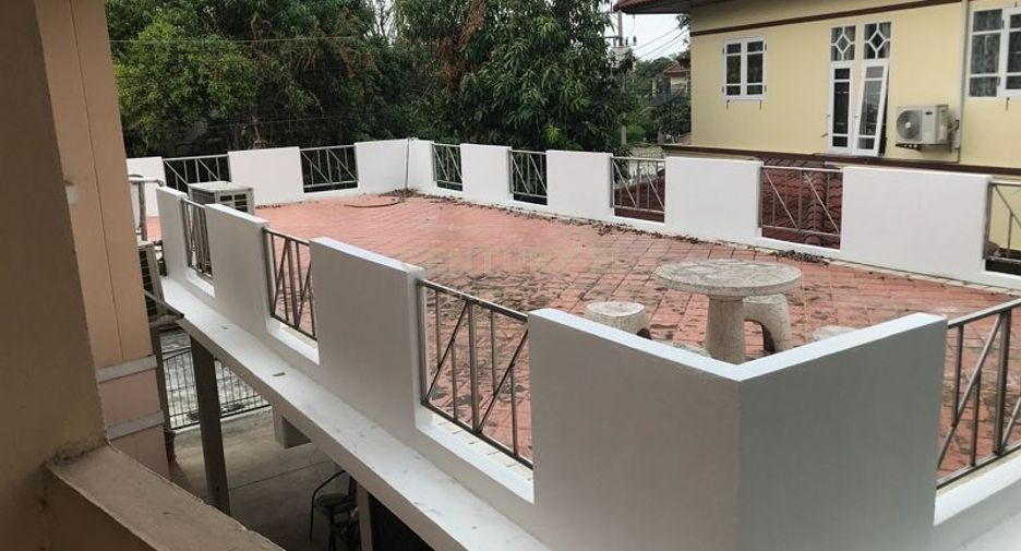 Casa en venta de estudio en Mueang Pathum Thani, Pathum Thani