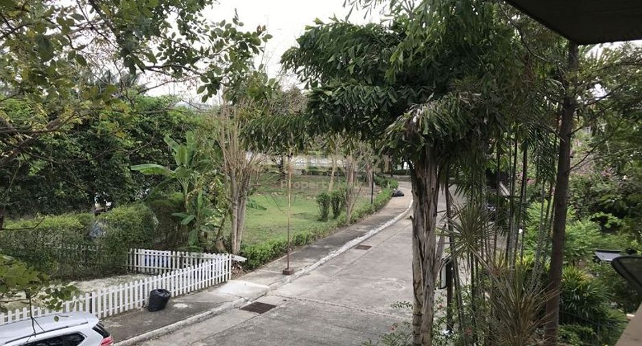 Casa en venta de estudio en Mueang Pathum Thani, Pathum Thani