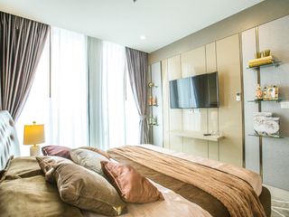 À louer 2 chambres condo à Pathum Wan, Bangkok