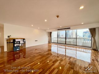 À louer 4 chambres appartement à Khlong Toei, Bangkok