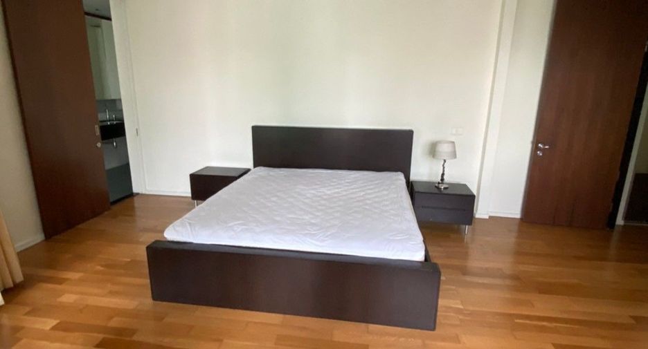Wohnung zur Miete mit 2 Zimmer in Khlong Toei, Bangkok