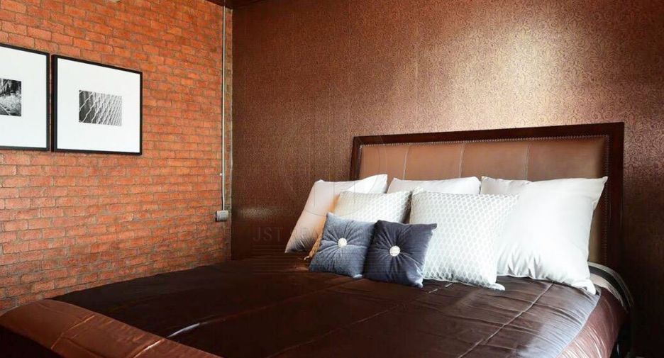 À vendre 3 chambres condo à Khlong Toei, Bangkok