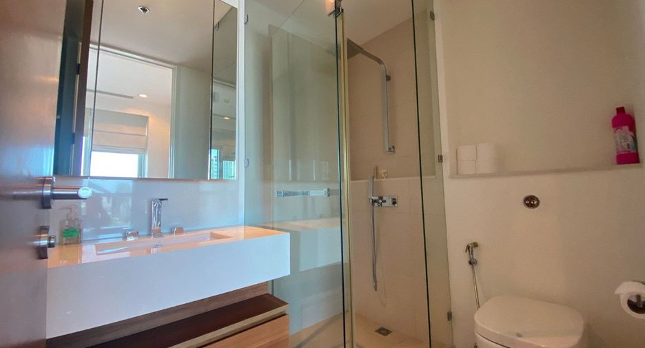 À vendre 2 chambres condo à Sathon, Bangkok