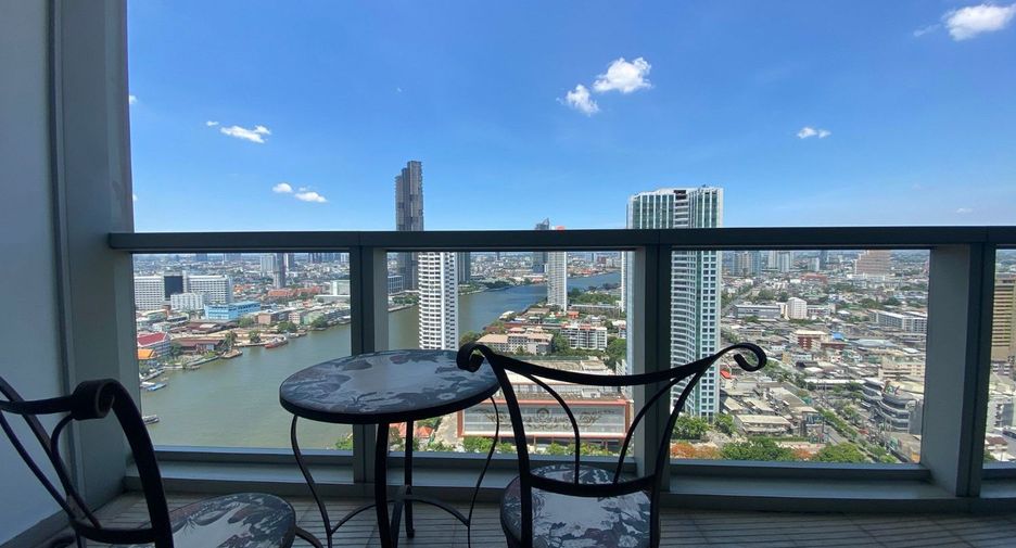 À vendre 2 chambres condo à Sathon, Bangkok