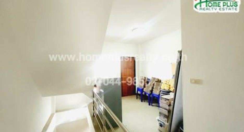 For sale 4 bedrooms retail Space in Mueang Phetchabun, Phetchabun