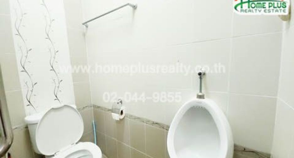 For sale 4 bedrooms retail Space in Mueang Phetchabun, Phetchabun