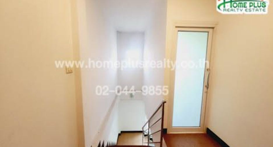 For sale 4 bedrooms retail Space in Mueang Phetchabun, Phetchabun