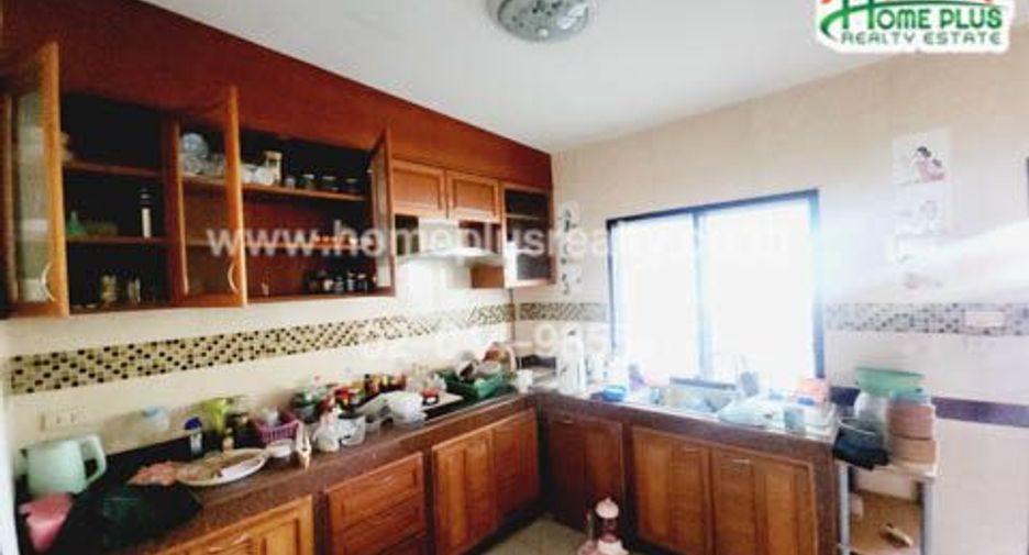 For sale 4 bedrooms retail Space in Mueang Phetchabun, Phetchabun