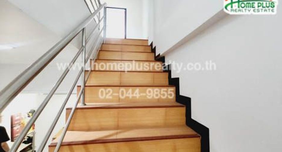 For sale 4 bedrooms retail Space in Mueang Phetchabun, Phetchabun