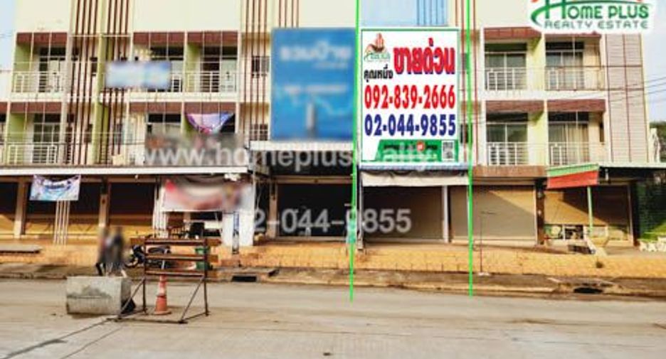 For sale 4 bed retail Space in Mueang Phetchabun, Phetchabun