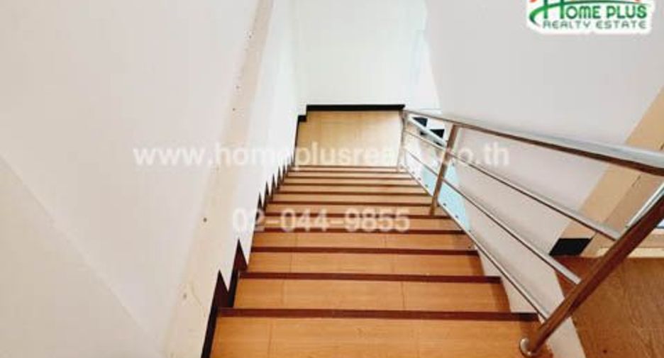 For sale 4 bedrooms retail Space in Mueang Phetchabun, Phetchabun