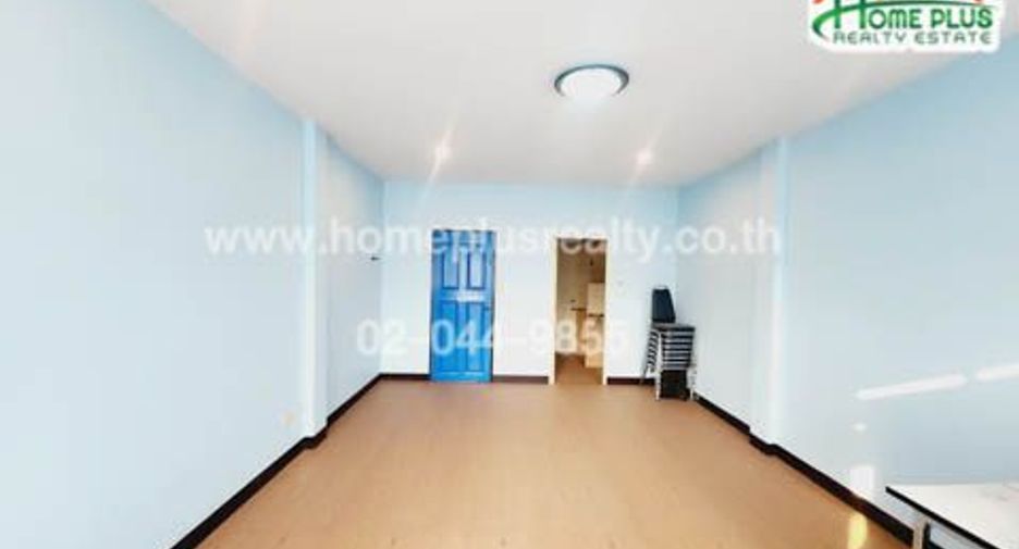 For sale 4 bedrooms retail Space in Mueang Phetchabun, Phetchabun