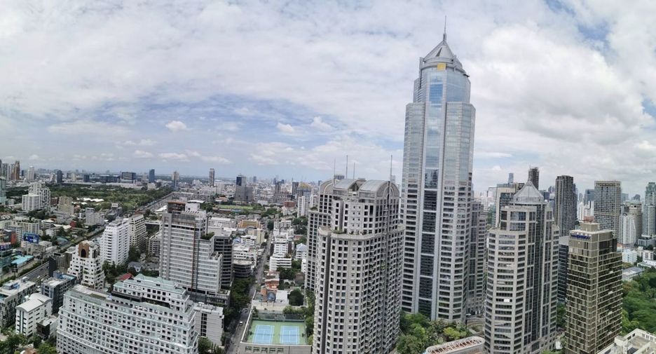 For rent 2 ベッドルーム condo in Pathum Wan, Bangkok
