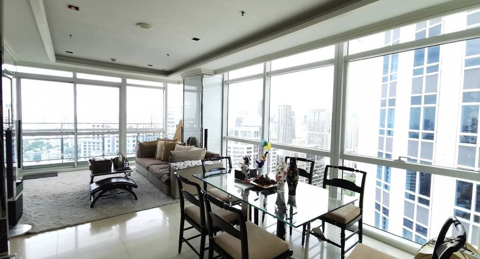 For rent 2 ベッドルーム condo in Pathum Wan, Bangkok