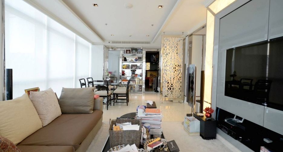 For rent 2 ベッドルーム condo in Pathum Wan, Bangkok