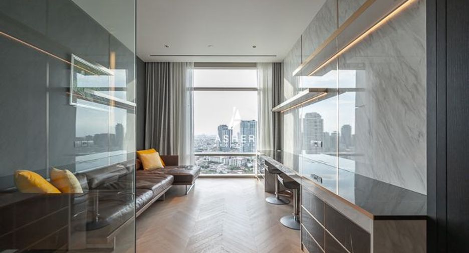 For rent and for sale 4 bedrooms condo in Bang Kho Laem, Bangkok