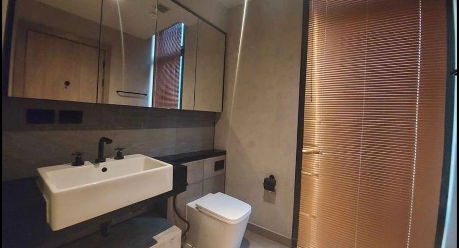 À louer et à vendre 2 chambres condo à Watthana, Bangkok