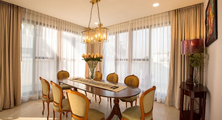 For sale 3 bedrooms villa in Saraphi, Chiang Mai