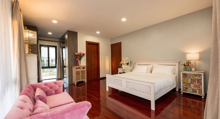 For sale 3 bedrooms villa in Saraphi, Chiang Mai