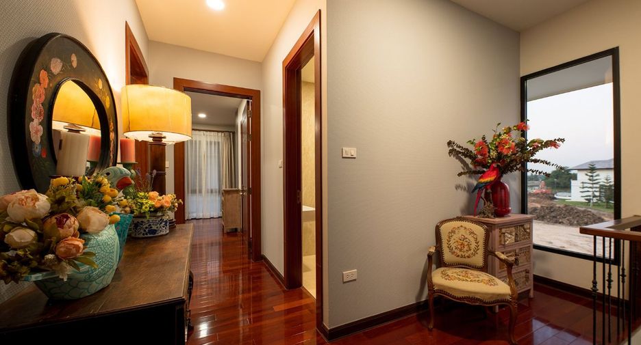For sale 3 bedrooms villa in Saraphi, Chiang Mai