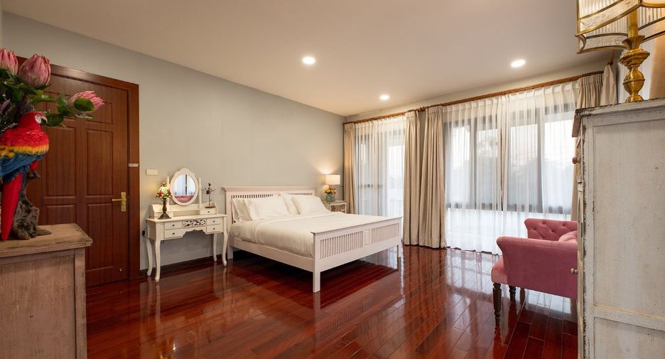 For sale 3 bedrooms villa in Saraphi, Chiang Mai