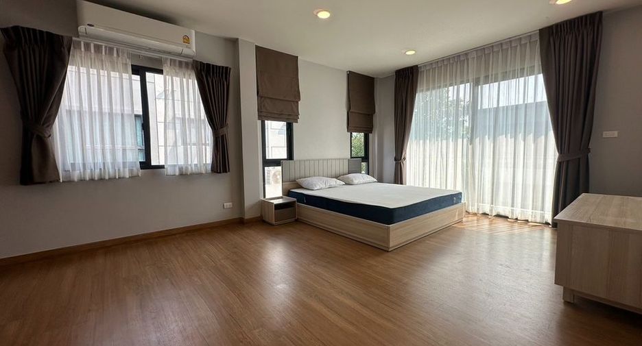 Аренда 4 спальни дом в Bang Phli, Самутпракан