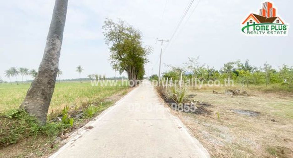Terreno en venta en Sam Chuk, Suphan Buri